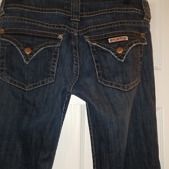 Jeans - Picture 2 of 4